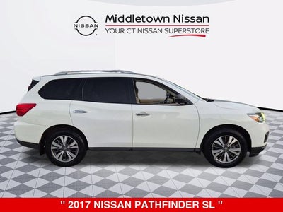 2017 Nissan Pathfinder SL