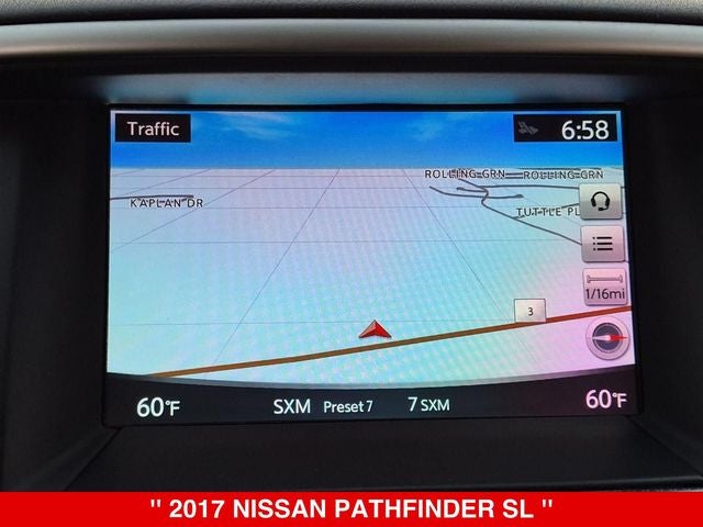 2017 Nissan Pathfinder SL