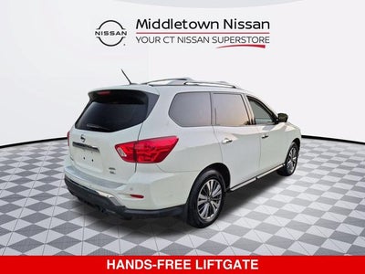 2017 Nissan Pathfinder SL