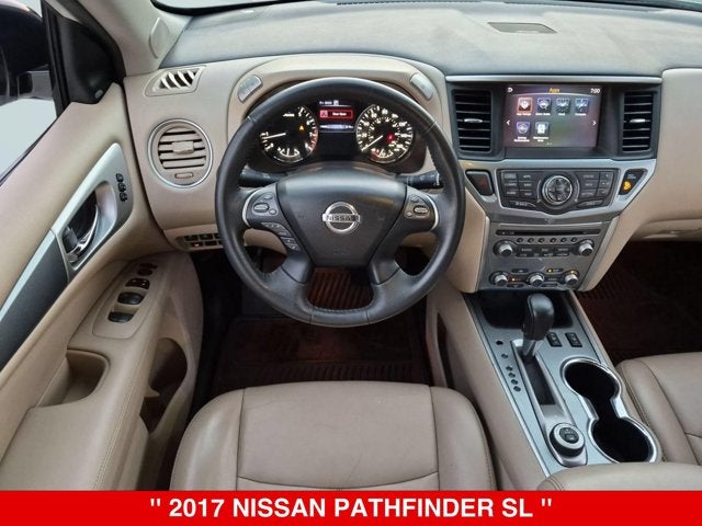 2017 Nissan Pathfinder SL