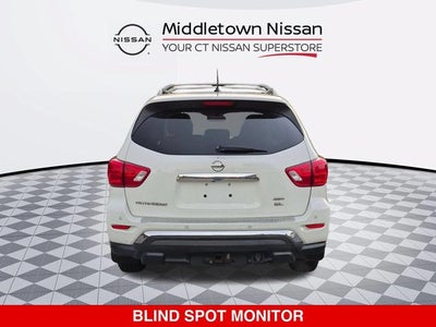 2017 Nissan Pathfinder SL