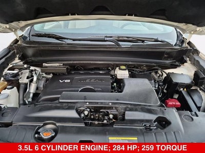 2017 Nissan Pathfinder SL