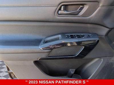2023 Nissan Pathfinder S