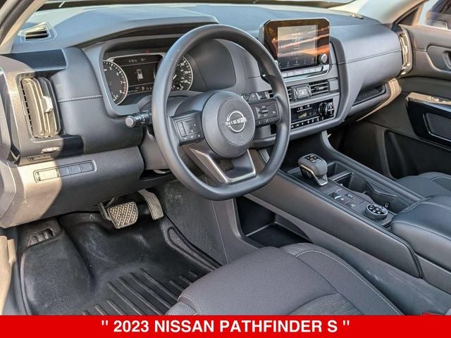 2023 Nissan Pathfinder S