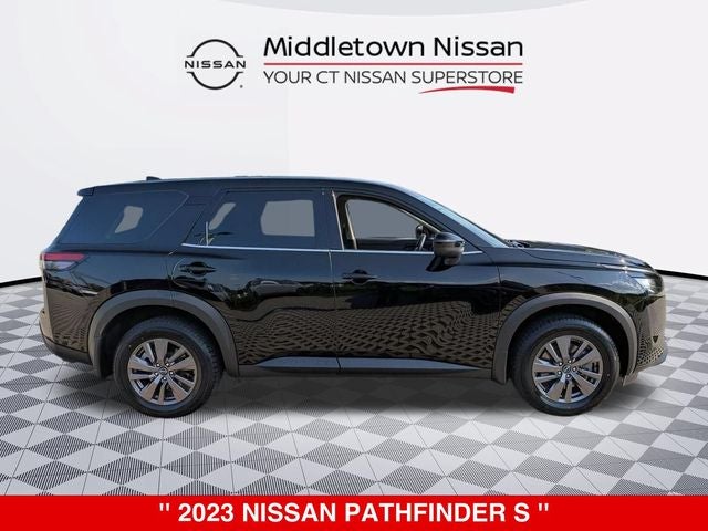 2023 Nissan Pathfinder S
