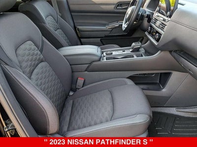 2023 Nissan Pathfinder S