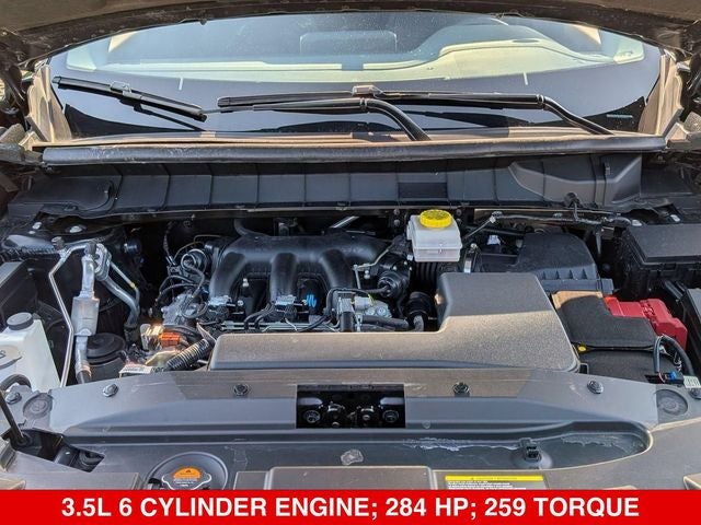2023 Nissan Pathfinder S