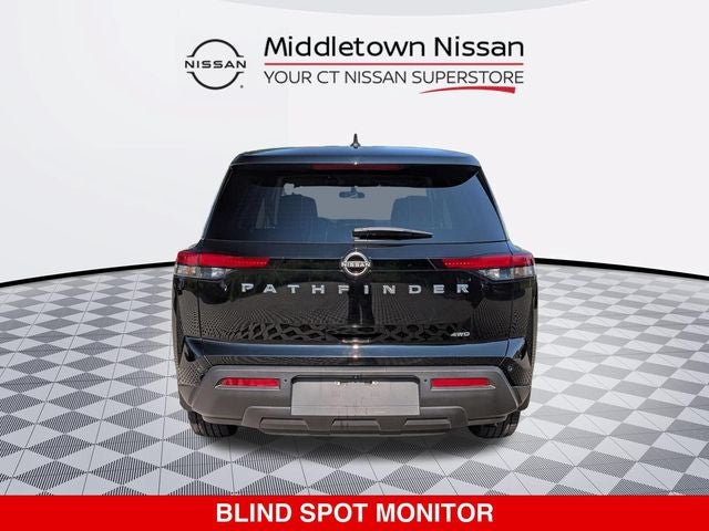 2023 Nissan Pathfinder S