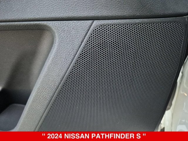 2024 Nissan Pathfinder S