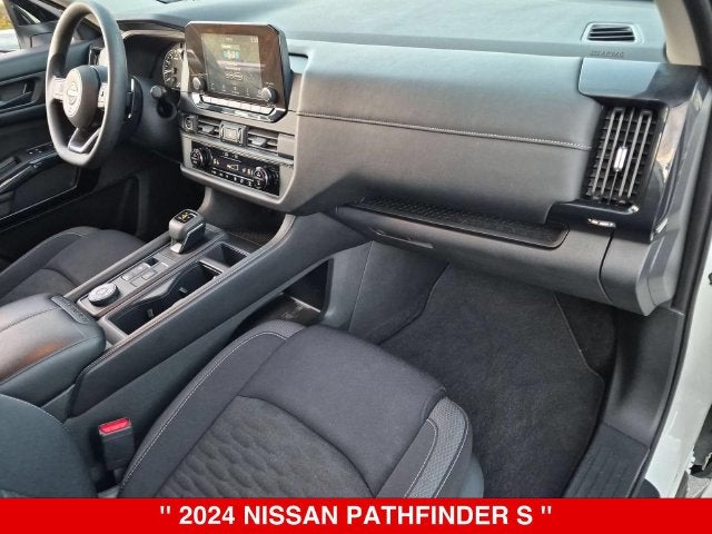 2024 Nissan Pathfinder S