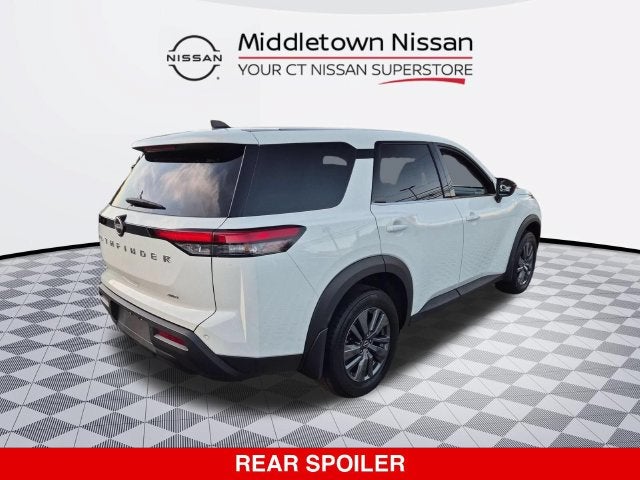 2024 Nissan Pathfinder S
