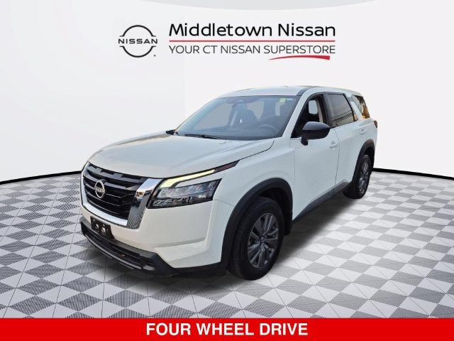 2024 Nissan Pathfinder S