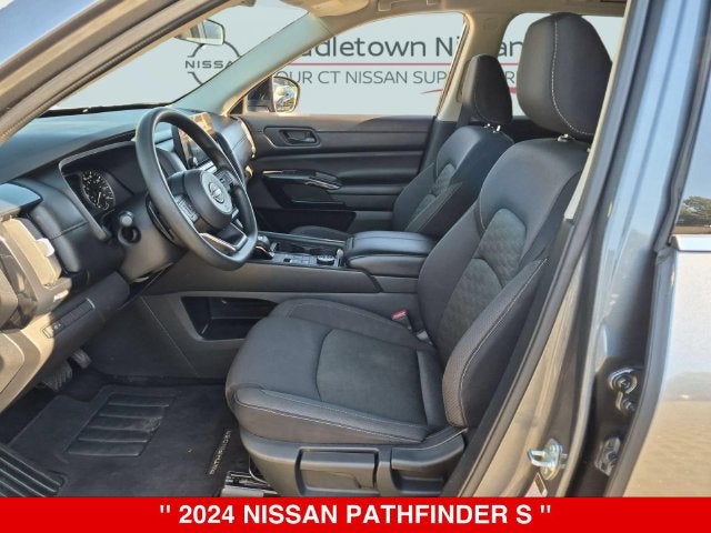 2024 Nissan Pathfinder S
