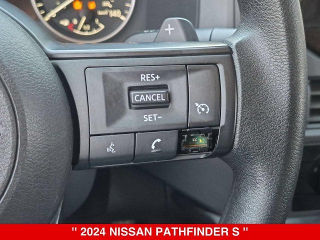 2024 Nissan Pathfinder S
