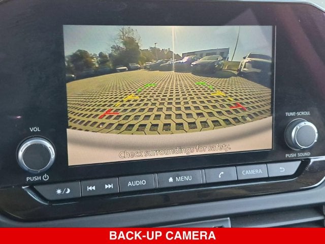 2024 Nissan Pathfinder S