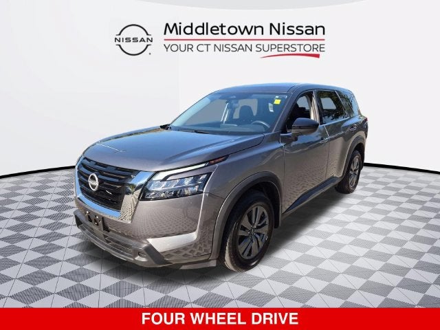 2024 Nissan Pathfinder S