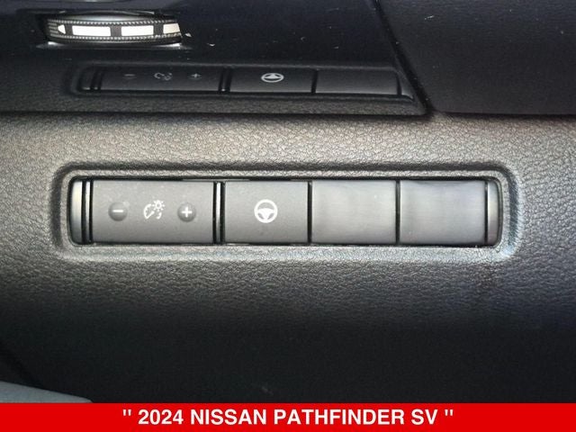 2024 Nissan Pathfinder SV