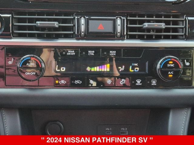 2024 Nissan Pathfinder SV