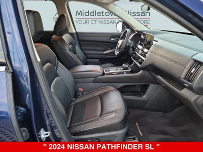 2024 Nissan Pathfinder SL