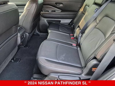 2024 Nissan Pathfinder SL