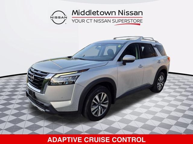 2024 Nissan Pathfinder SL