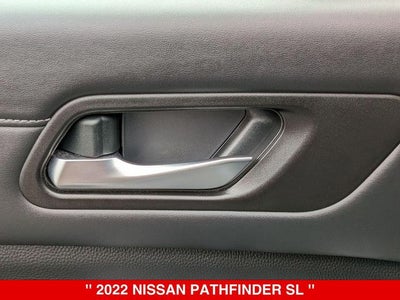 2022 Nissan Pathfinder SL