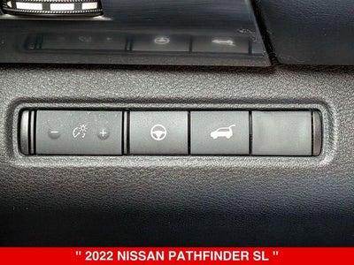 2022 Nissan Pathfinder SL