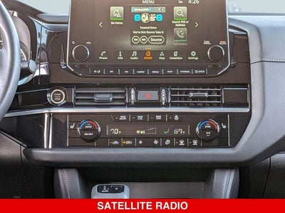 2023 Nissan Pathfinder SL