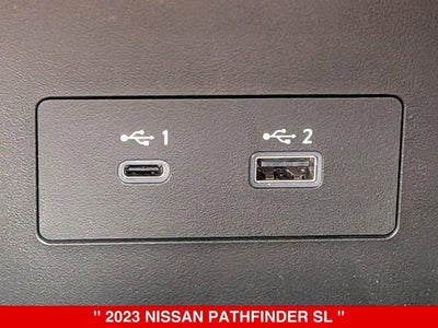 2023 Nissan Pathfinder SL