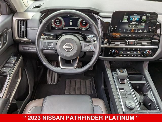 2023 Nissan Pathfinder Platinum