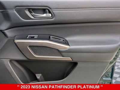 2023 Nissan Pathfinder Platinum