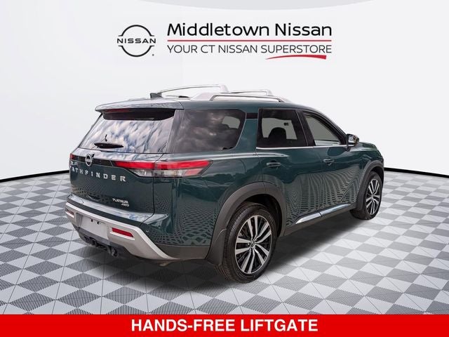 2023 Nissan Pathfinder Platinum