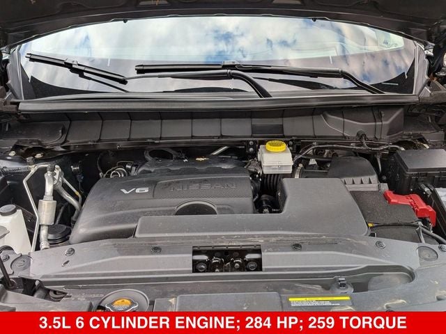 2023 Nissan Pathfinder Platinum