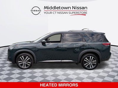 2023 Nissan Pathfinder Platinum