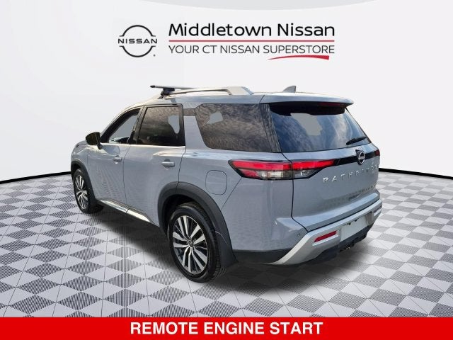 2022 Nissan Pathfinder Platinum