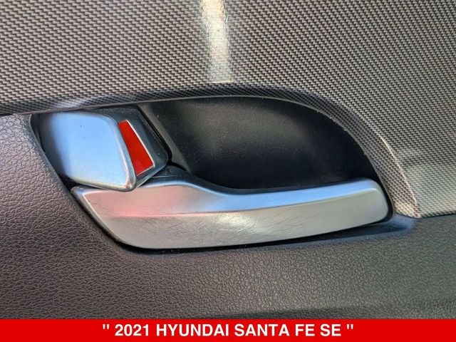 2021 Hyundai Santa Fe SE