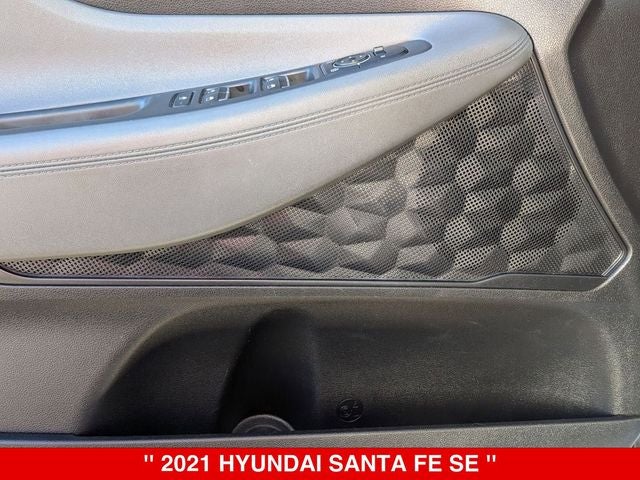 2021 Hyundai Santa Fe SE