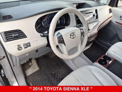 2014 Toyota Sienna XLE 8 Passenger