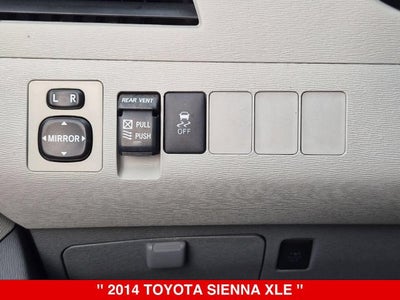 2014 Toyota Sienna XLE 8 Passenger