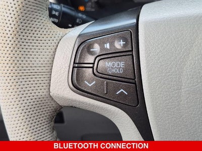 2014 Toyota Sienna XLE 8 Passenger