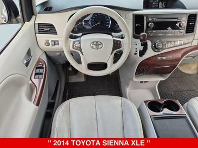 2014 Toyota Sienna XLE 8 Passenger