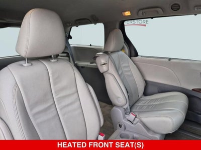 2014 Toyota Sienna XLE 8 Passenger