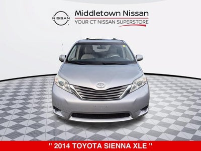 2014 Toyota Sienna XLE 8 Passenger