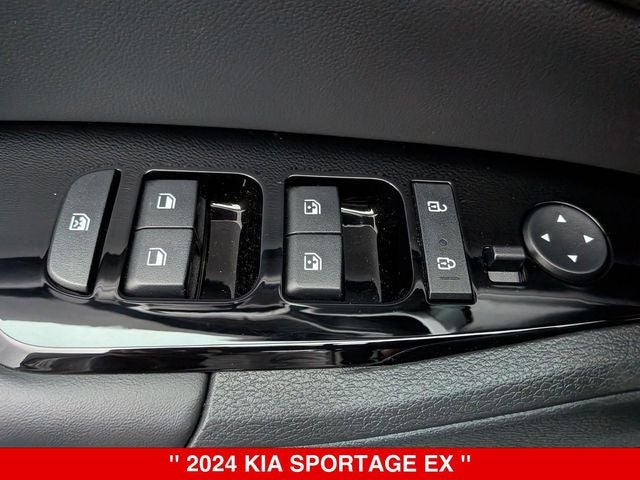 2024 Kia Sportage EX