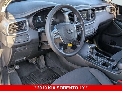 2019 Kia Sorento LX