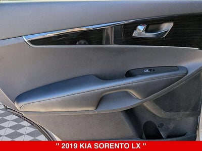 2019 Kia Sorento LX
