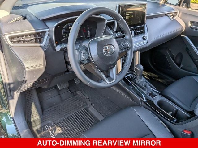 2025 Toyota Corolla Cross XLE
