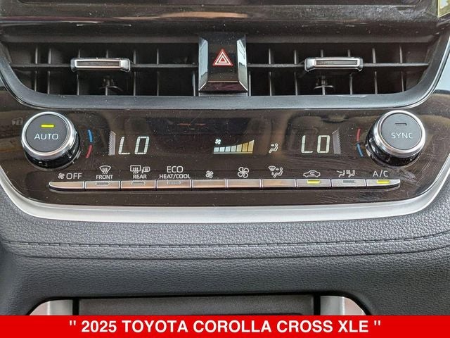 2025 Toyota Corolla Cross XLE