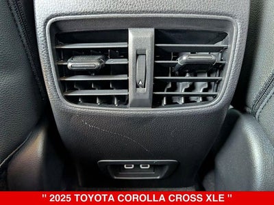 2025 Toyota Corolla Cross XLE