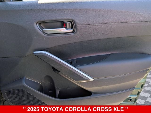 2025 Toyota Corolla Cross XLE